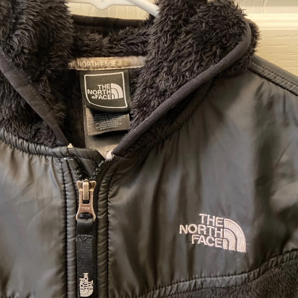 SOLD - Girls North Face Jacket - Picture 2 of 5